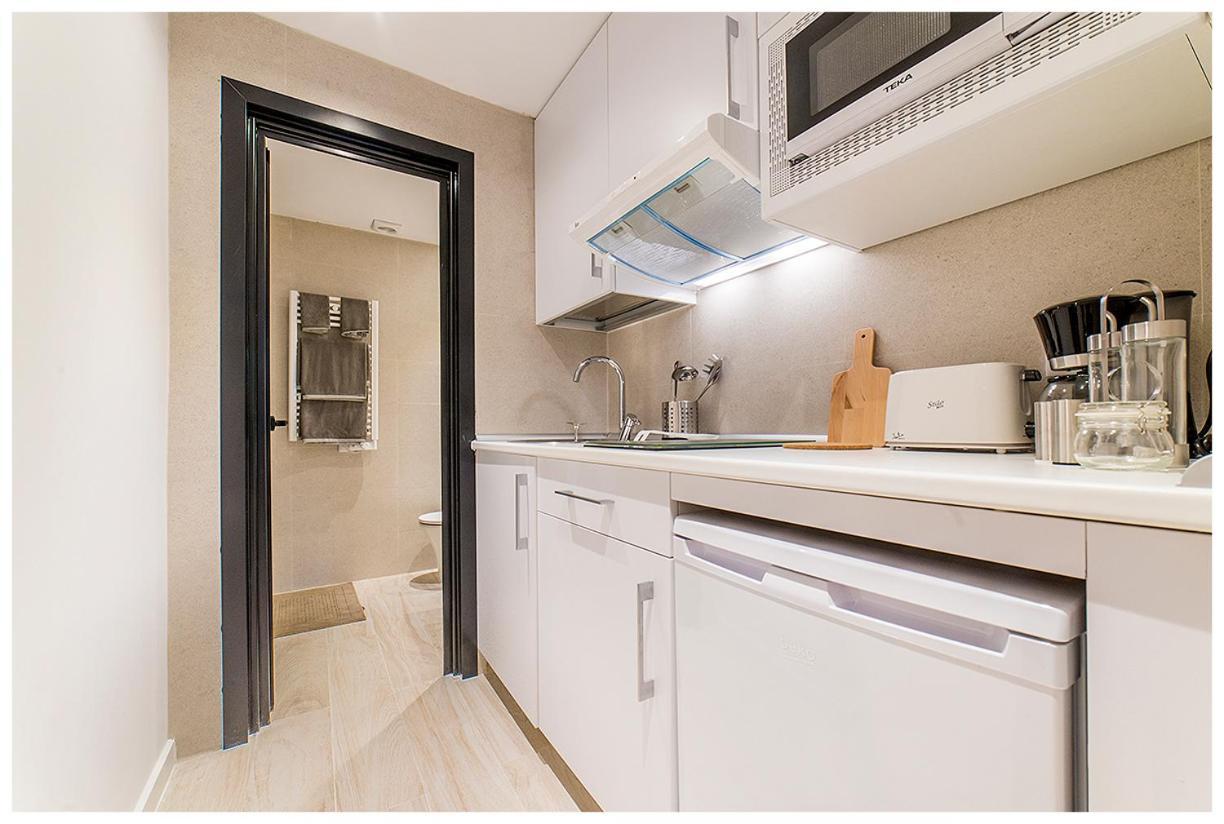 Apartamentos Madrid Rio Exterior photo