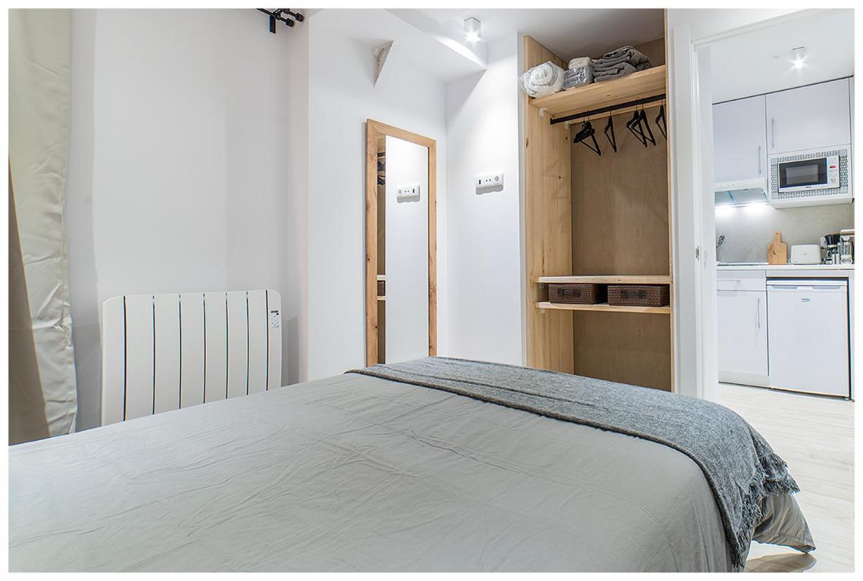 Apartamentos Madrid Rio Exterior photo